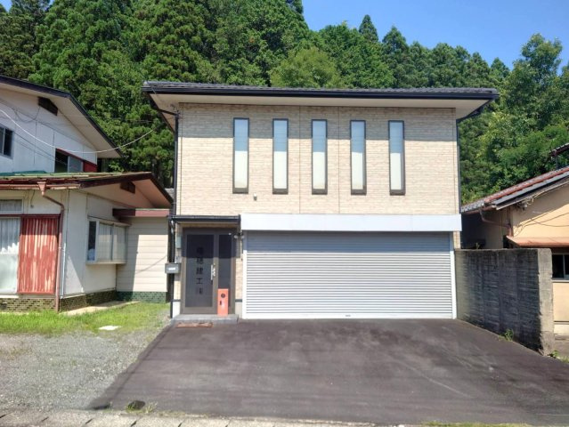 築浅の事務所★ガレージ・倉庫スペースあり★住居に転用可★京丹波町橋爪ハサマの外観|外観