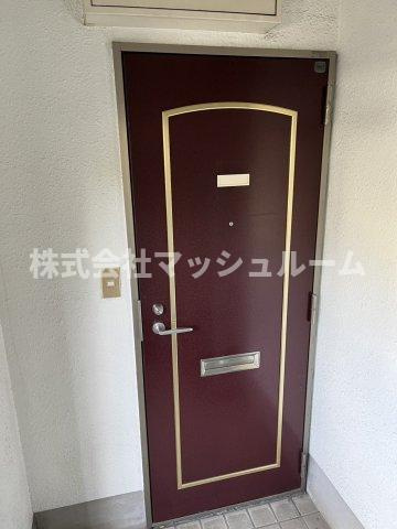 村松ビルのエントランス