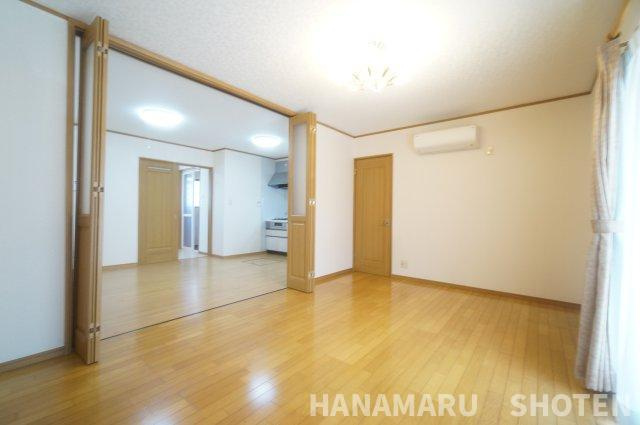 中古　千葉市若葉区桜木の居間・リビング|＊当日ご案内可＊ご希望の物件まとめてご案内！弊社が掲載していない物件でもOK♪お気軽にご相談ください ♪お電話でのお問合わせがスムーズ♪