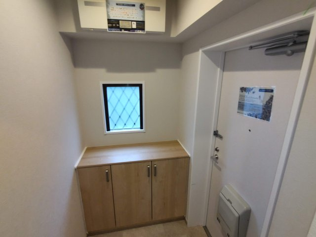 【玄関】サンコーポ幸 