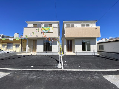 【外観】 | うるま市石川　第7（全4棟）2号棟 | 2号棟　並列駐車2～3台可♪