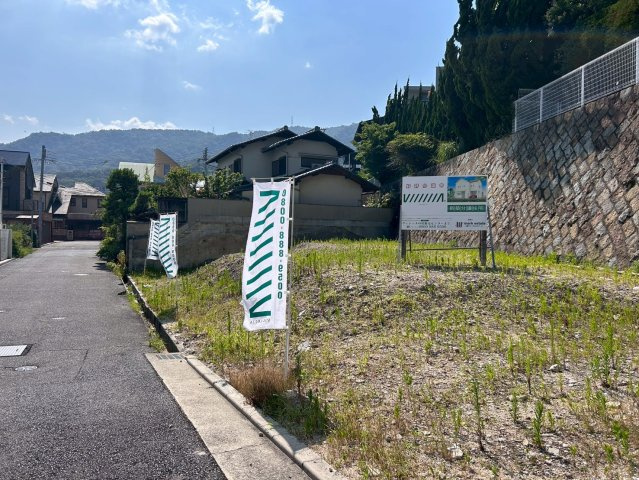 ヴィレッタの杜　苦楽園二番町Ｈ　２号地の前面道路含む現地写真