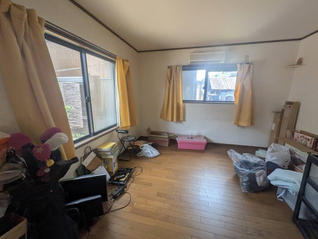 和泉市黒鳥町戸建（平屋）6DK（はなれ含む）の洋室|はなれの建物の室内です。