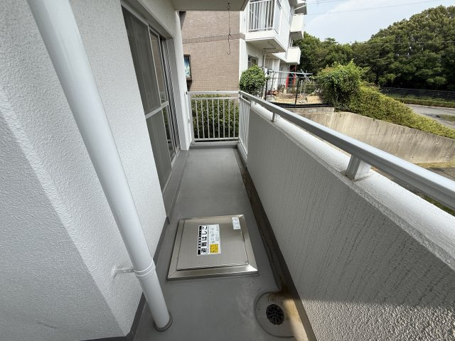 コンフォール学園緑が丘第2　弐七号棟のバルコニー