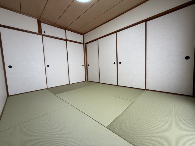 コンフォール学園緑が丘第2　弐七号棟の和室