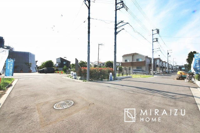 【前面道路含む現地写真】 | 平日・休日問わず、いつでもご見学が出来ます◎
実際に見て触れて感じ安心のお住まい探しをご体験下さい♪