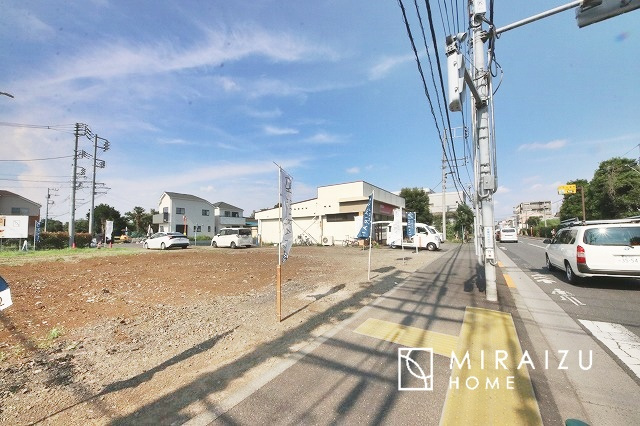 【周辺】 | 平日・休日問わず、いつでもご見学が出来ます◎
実際に見て触れて感じ安心のお住まい探しをご体験下さい♪