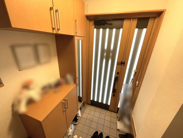 堺市堺区浅香山町1丁4ＬＤＫ中古戸建の玄関