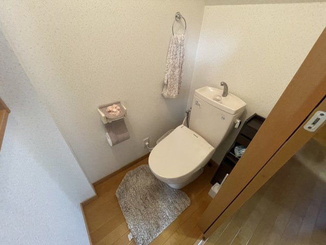 堺市堺区浅香山町1丁4ＬＤＫ中古戸建のトイレ