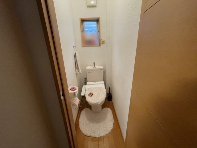 堺市堺区浅香山町1丁4ＬＤＫ中古戸建のトイレ