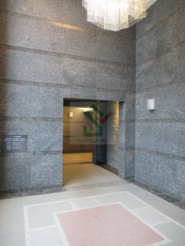 ルーブル中村橋参番館のロビー