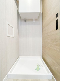 【ランドリースペース】 | グリュック８二子玉川イーストウイング | 洗濯機置き場