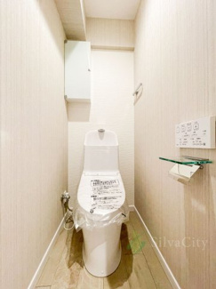 【トイレ】 | グリュック８二子玉川イーストウィング | トイレ温水便座機能付き