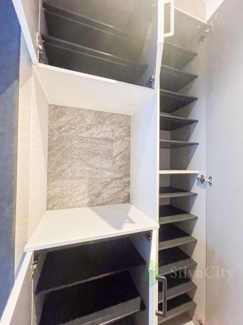 【収納】 | グリュック８二子玉川イーストウィング | シューズボックス