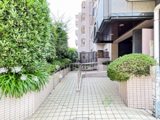  | グリュック８二子玉川イーストウィング | エントランス