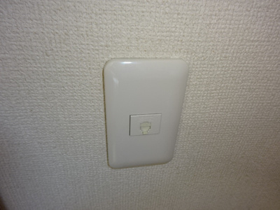 【設備】 | 秋桜Ｂ | 電話モジュラー