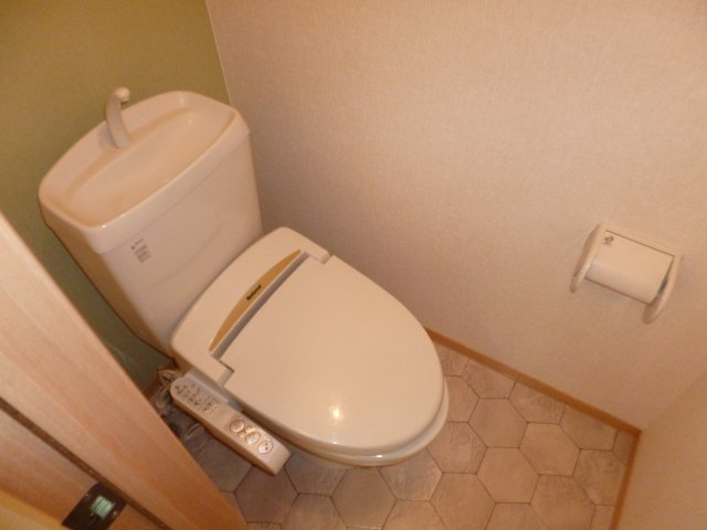 秋桜Ｂのトイレ|ウォシュレット