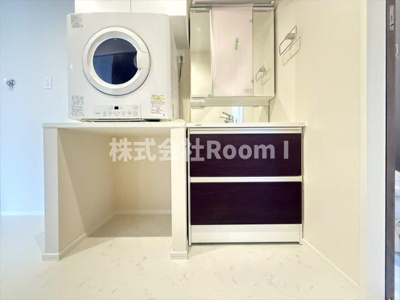【洗面所】 | へーベルメゾン　シャルマン | 広い洗面スペース