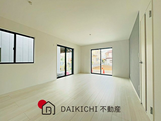 【居間・リビング】 | 北本市下石戸下3期　GRAFARE　新築戸建　全1棟　1号棟