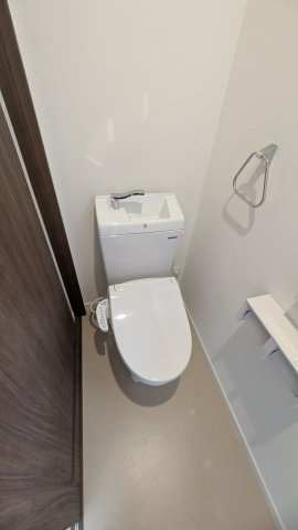 中古住宅　市橋6丁目のトイレ