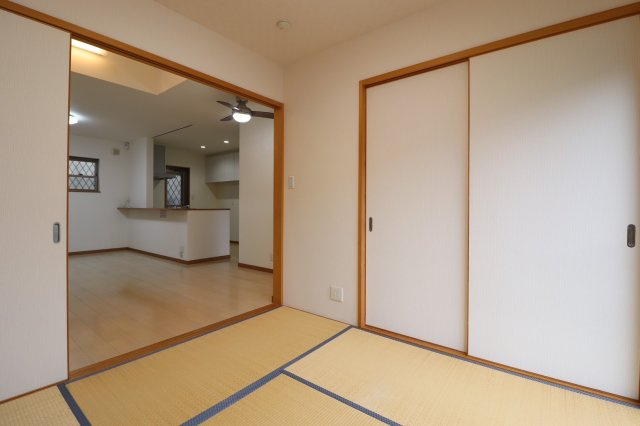 富田林市金剛錦織台　4LDKの和室