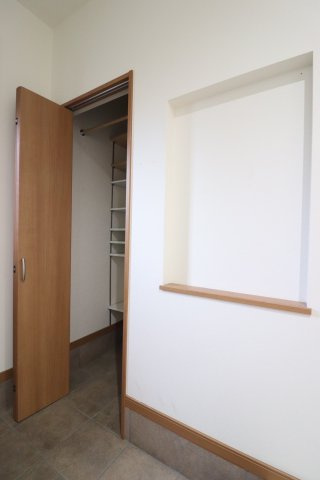 富田林市金剛錦織台　4LDKの収納