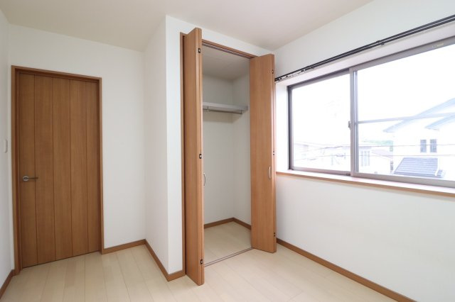 富田林市金剛錦織台　4LDKの収納