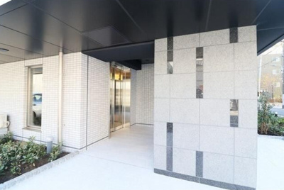 【エントランス】 | ORSUS三ノ輪