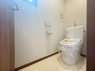 【トイレ】 | 豊中市上野東2丁目貸家