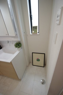 【ランドリースペース】 | 【仲介手数料無料！！】府中市白糸台1丁目　新築戸建て（全1棟）4990万円