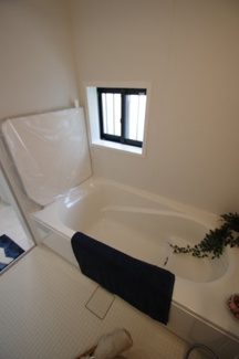 【浴室】 | 【仲介手数料無料！！】府中市白糸台1丁目　新築戸建て（全1棟）4990万円