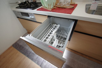 【キッチン】 | 【仲介手数料無料！！】府中市白糸台1丁目　新築戸建て（全1棟）4990万円 | ビルトイン食洗機