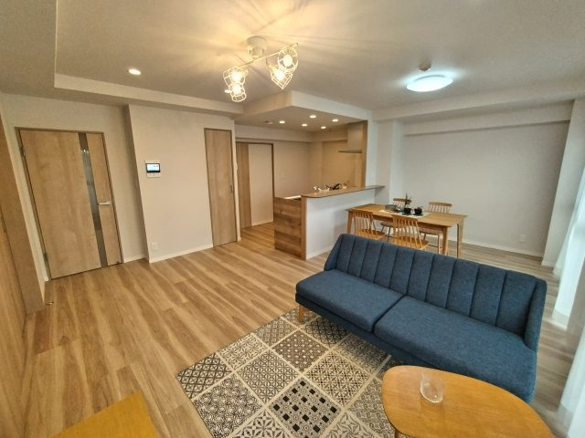 【居間・リビング】ベイサイドプラザ若松本館 