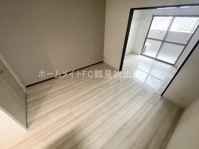 パインリッチの居間・リビング