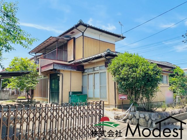 高崎市町屋町の外観|年中無休で平日の仕事終わり夜２０時まで受付可能です。
事前のご予約がオススメです。お気軽にお問い合わせください。
