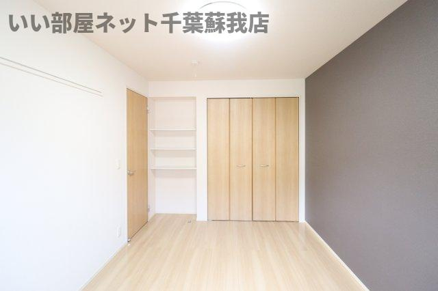 プルミエール　B棟の寝室|落ち着いた色調の寝室です