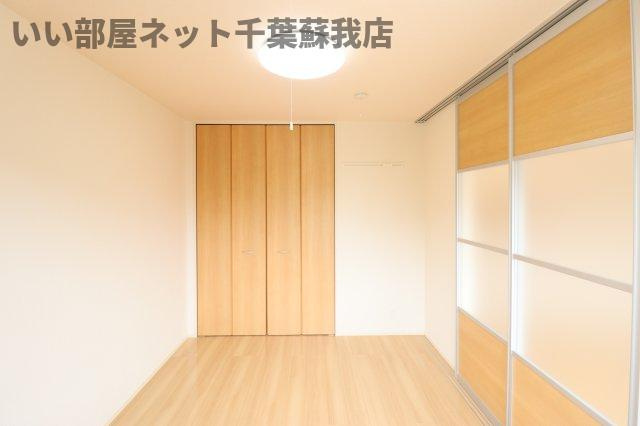 プルミエール　B棟の洋室|広々とした洋室です