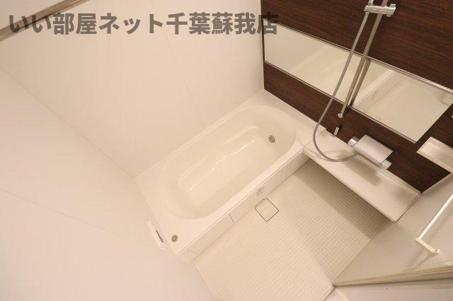 プルミエール　B棟の浴室|落ち着いた空間のお風呂です