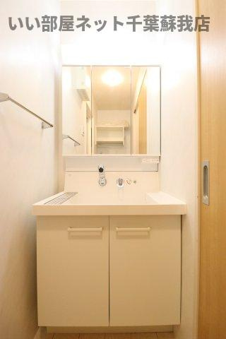 プルミエール　B棟の洗面所|使いやすい洗面所です