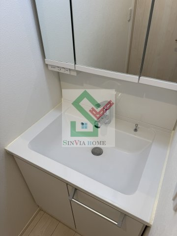 Koletひばりヶ丘西の独立洗面台