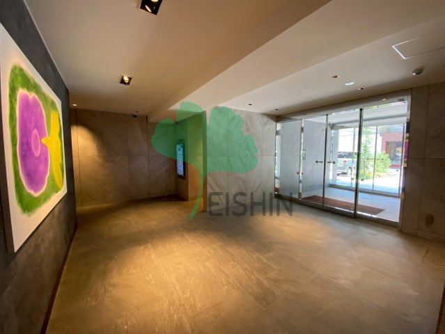 エンクレスト博多BRIGHTのエントランス