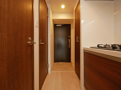 【玄関】 | フォーリアライズ弁天町ノビア | 落ち着いた玄関です