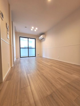 TRISQUARE北糀谷(トライスクエアキタコウジヤ）の居間・リビング