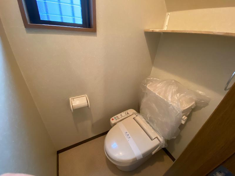 山田猫塚町貸家のトイレ