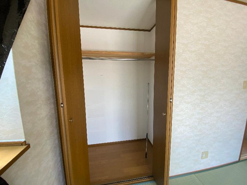 山田猫塚町貸家の収納