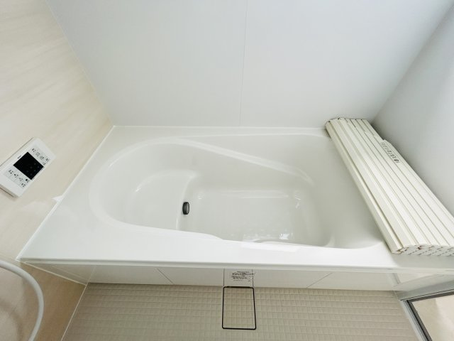 LG南城市知念久手堅　2号棟　＼☆ご成約時 50 万円キャッシュバック☆／の浴室