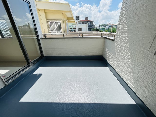 LG南城市知念久手堅　2号棟　＼☆ご成約時 50 万円キャッシュバック☆／のバルコニー