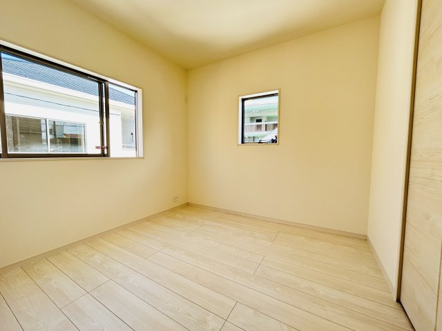 LG南城市知念久手堅　2号棟　＼☆ご成約時 50 万円キャッシュバック☆／の洋室