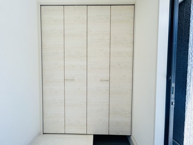 LG南城市知念久手堅　2号棟　＼☆ご成約時 50 万円キャッシュバック☆／の玄関