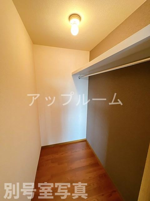 エクセル神領の収納
